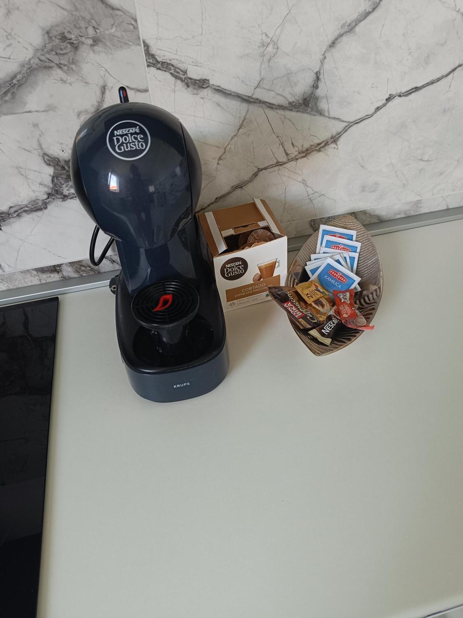 Matija Airport Apartment Mitrovici  Eksteriør bilde